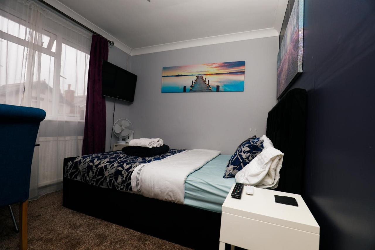 Harmony Haven - Ocean Drive Suite Nottingham Exterior photo